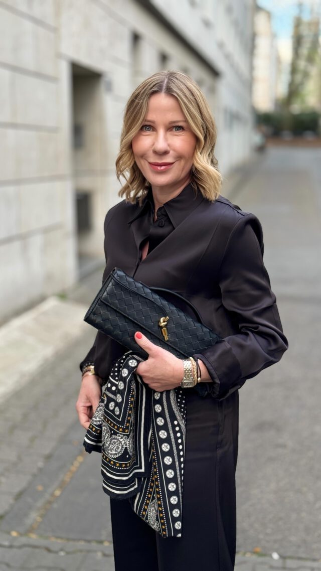 Some of my recent favorite looks. Habt ihr einen Favoriten ? 
#favoritelooks #stylingtips #howtostyle #fashionover50 #agepositive #modefürfrauen #casualchicstyle #fitcheck #springfashion